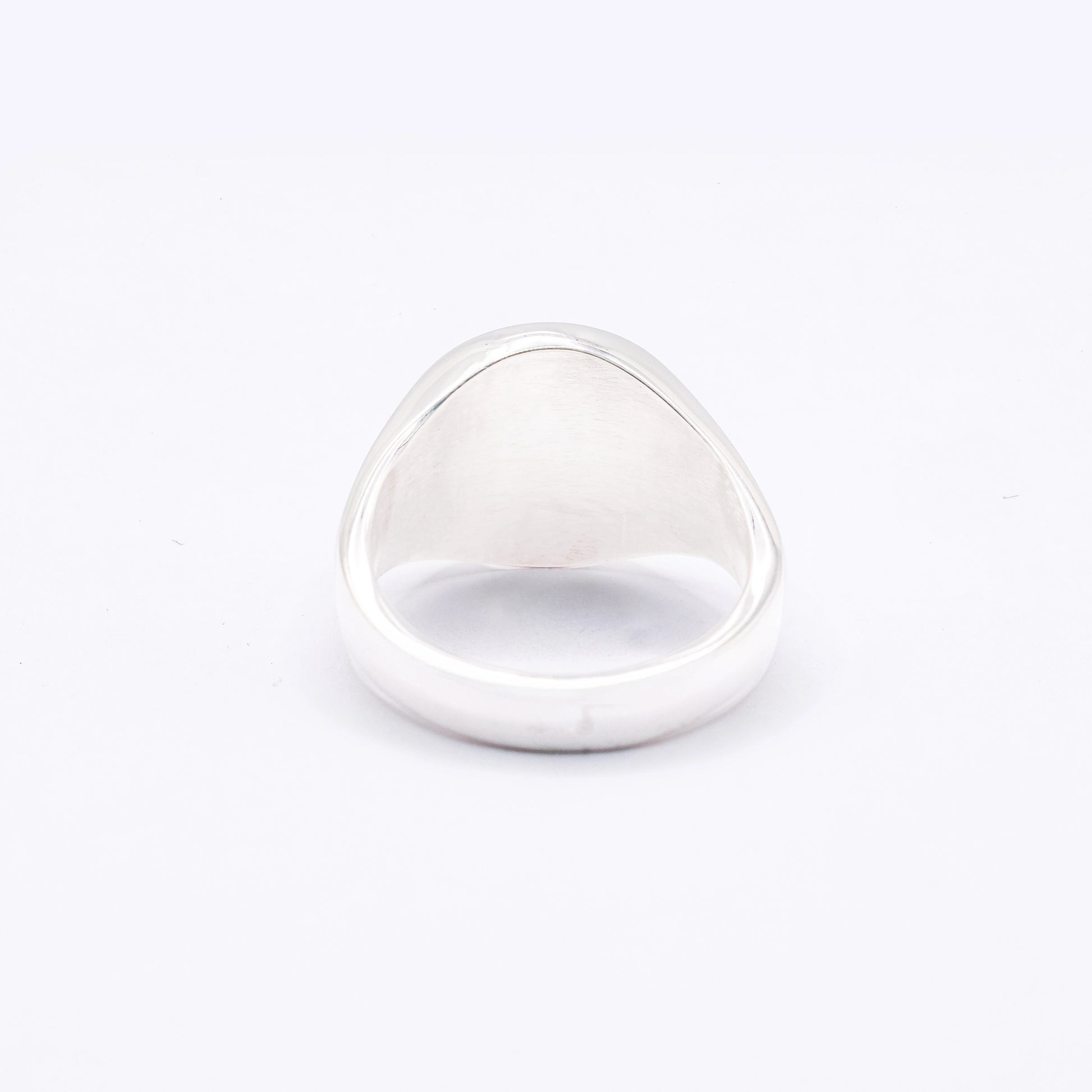 Platinum Signet Round