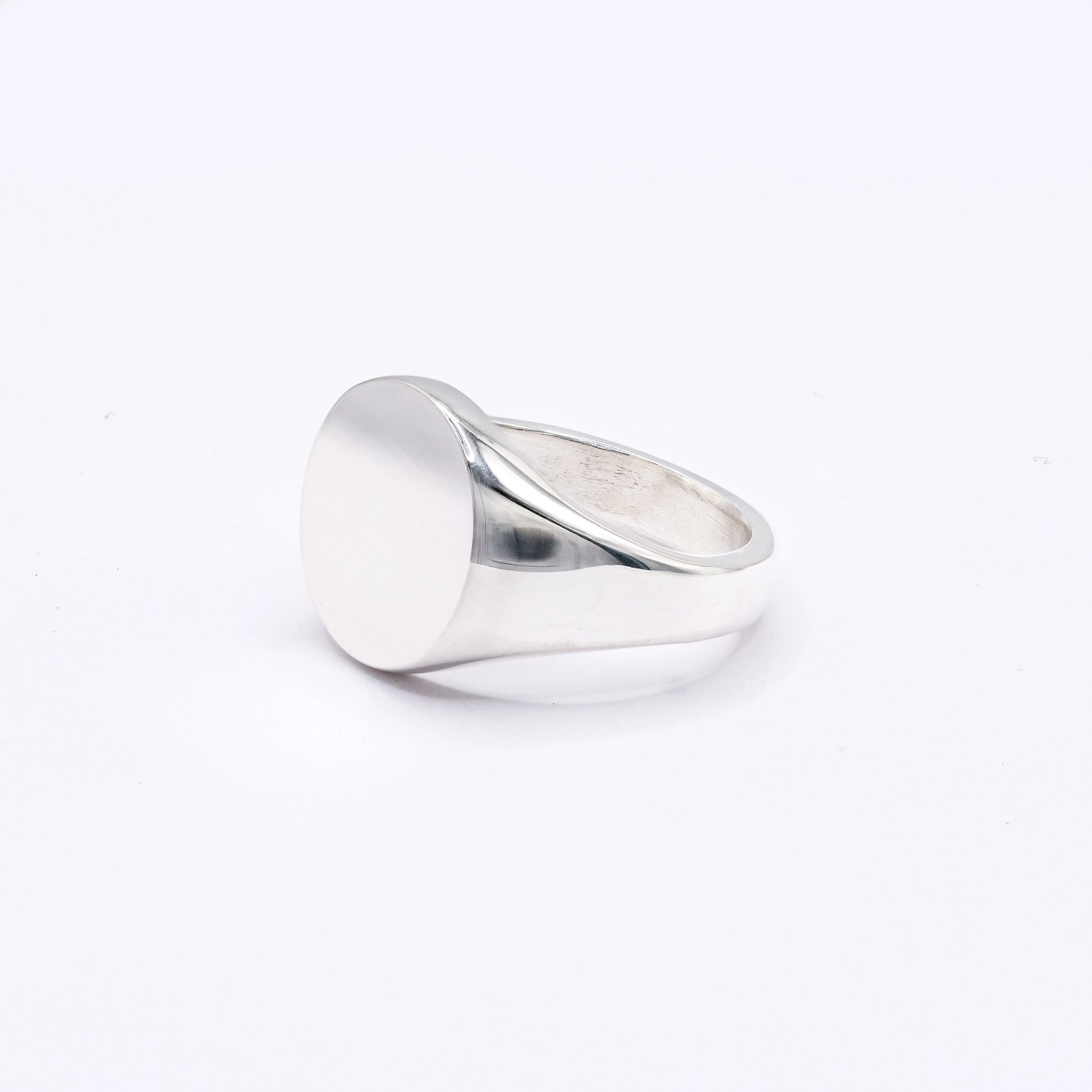 Platinum Signet Round